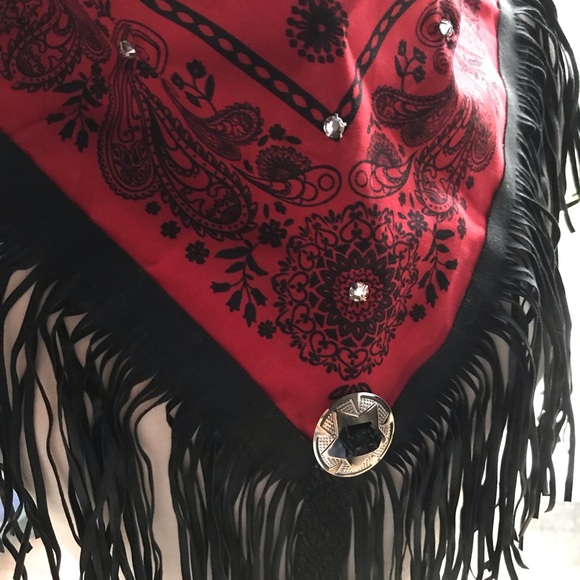 Red Bandana with Black Fringe, Clear Prong set Rhinestones and a Concho 🧣 - Picture 2 of 2